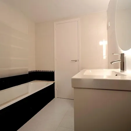 Winahost Sants شقة برشلونة